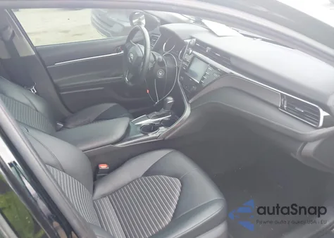 2020 Toyota Camry Se z USA, uszkodzony, nr VIN 4T1G11AK8LU338045